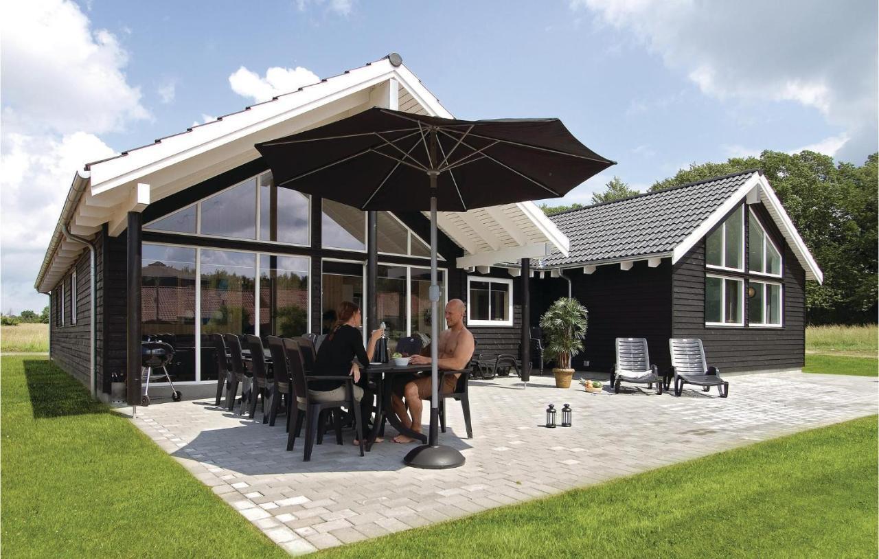 Pet Friendly Home In Tranekaer With Sauna Hou  Exterior foto
